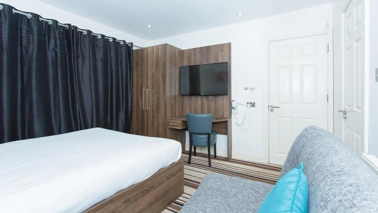 Langley Guest House Nr Pinewood Studios Slough 4*,  Storbritannien